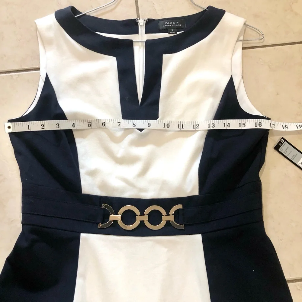 Tahari Navy and White Sleeveless V-Neck Dress. Size 8. NWT - Picture 3 of 7